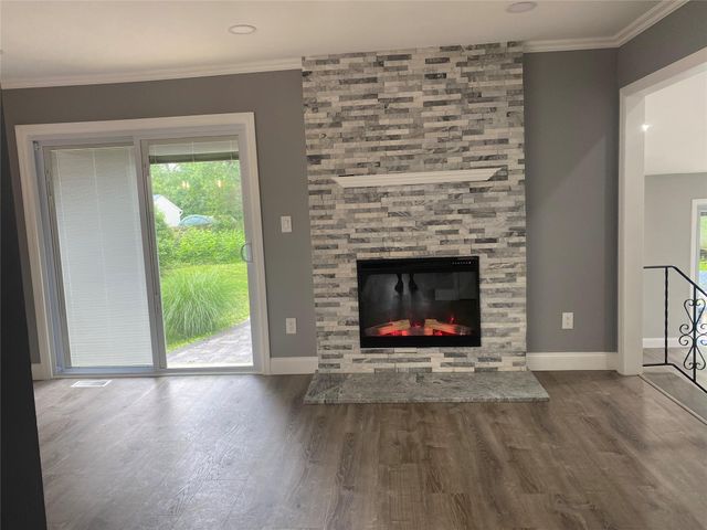95 Muncie Road, West Babylon, NY 11704