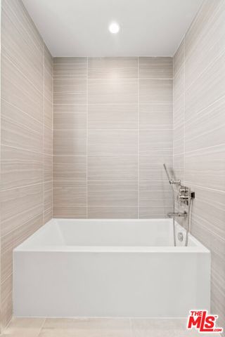 1226 S Bedford Street 301, Los Angeles, CA 90035