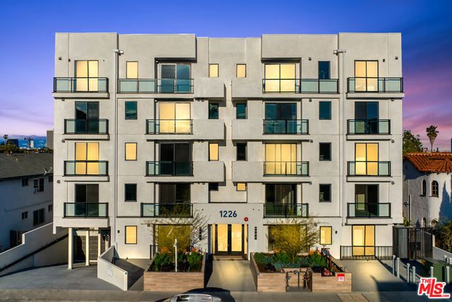 1226 S Bedford Street 301, Los Angeles, CA 90035