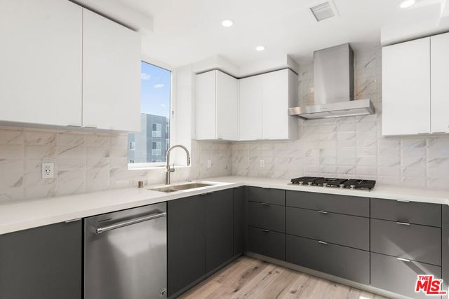 1226 S Bedford Street 301, Los Angeles, CA 90035