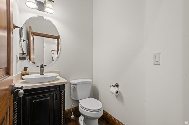 10637 S CRESCENT BEND DR, Sandy, UT 84070