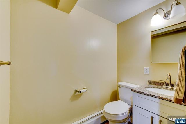 6 Linda Street, Par-troy Hills Twp., NJ 07054
