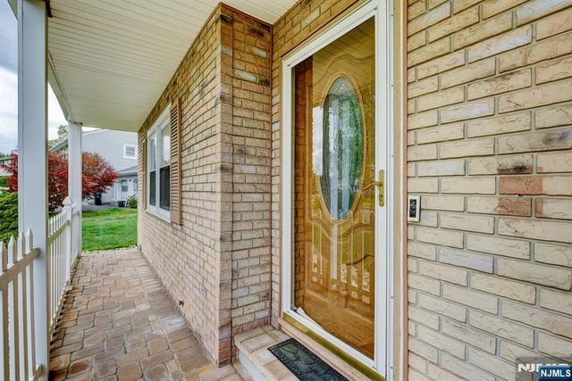 6 Linda Street, Par-troy Hills Twp., NJ 07054