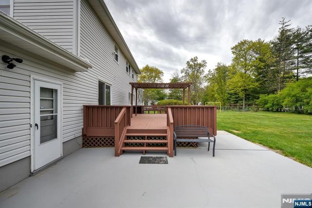 6 Linda Street, Par-troy Hills Twp., NJ 07054