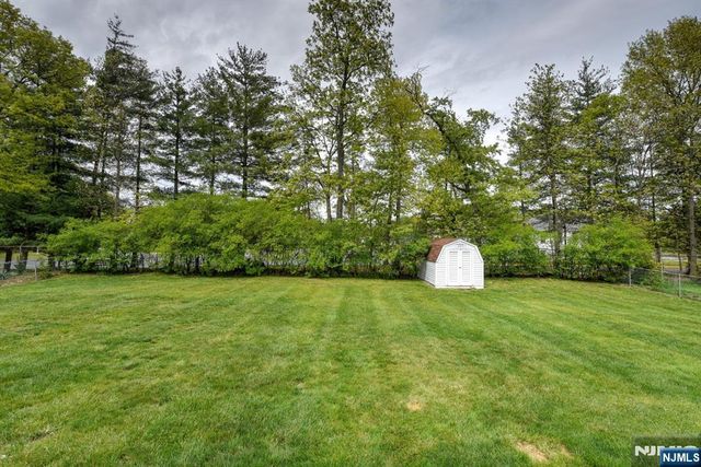 6 Linda Street, Par-troy Hills Twp., NJ 07054