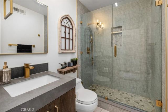 27066 Pacific Terrace, Mission Viejo, CA 92692