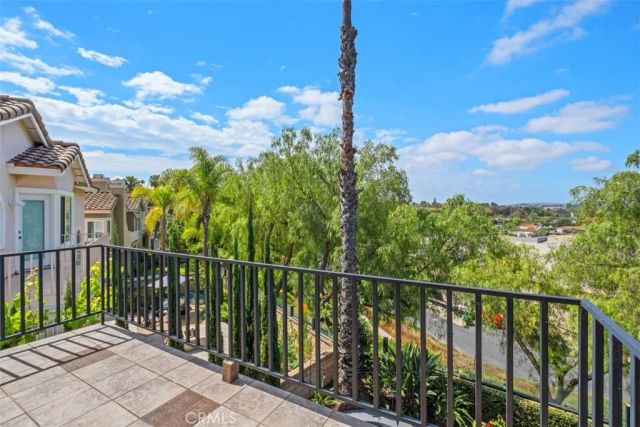 27066 Pacific Terrace, Mission Viejo, CA 92692