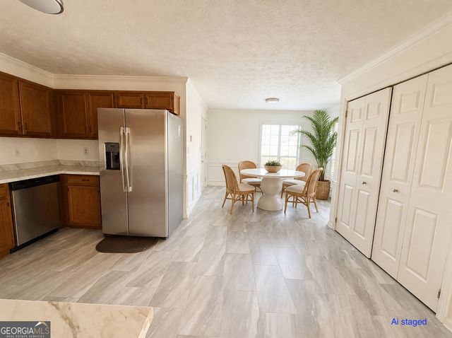 220 Daileys Plantation Drive, Mcdonough, GA 30253