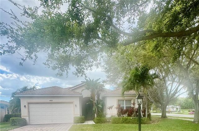 400 Harvard CT, Naples, FL 34104