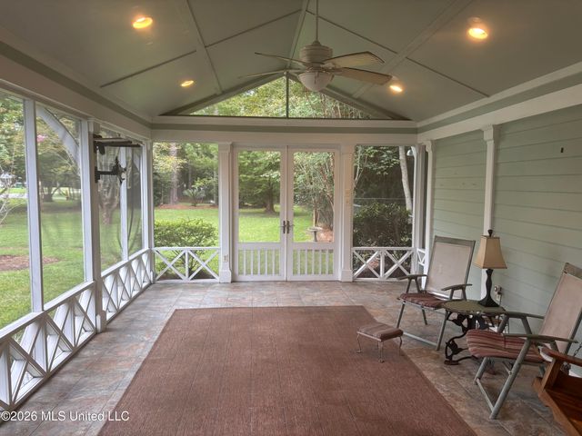 4712 Oak Avenue, Gulfport, MS 39507