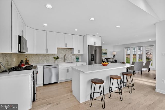 14505 SNAPDRAGON CIR, North Potomac, MD 20878