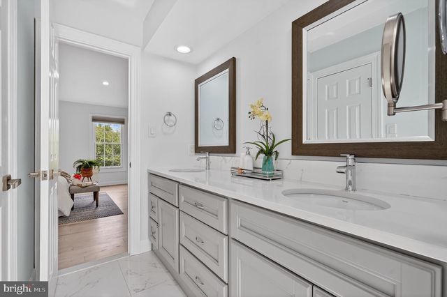 14505 SNAPDRAGON CIR, North Potomac, MD 20878