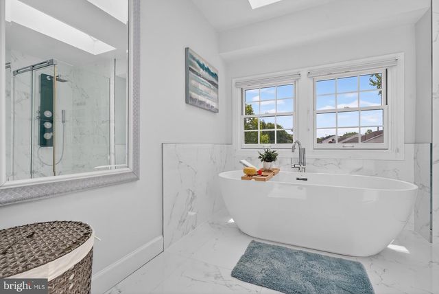 14505 SNAPDRAGON CIR, North Potomac, MD 20878