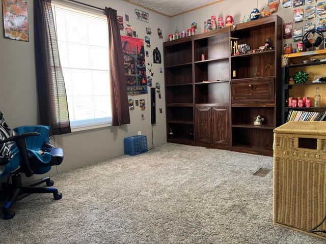 204 County Road 906, Etowah, TN 37331