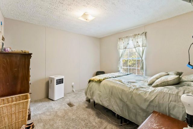 204 County Road 906, Etowah, TN 37331