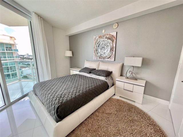 200 Sunny Isles Blvd 2-PH2, Sunny Isles Beach, FL 33160