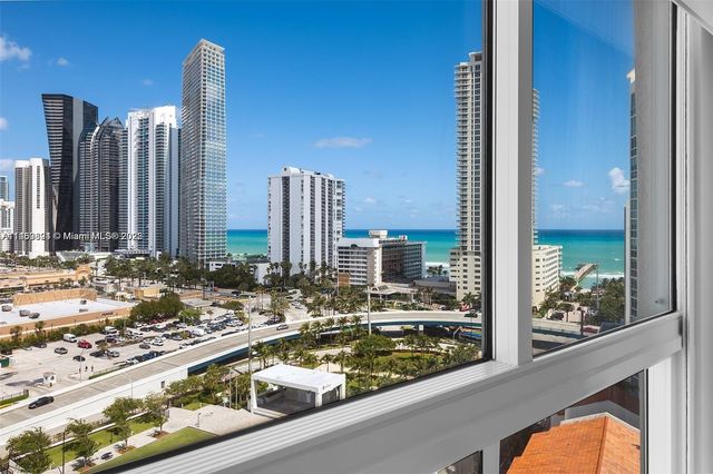 200 Sunny Isles Blvd 2-PH2, Sunny Isles Beach, FL 33160