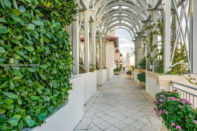 200 Sunny Isles Blvd 2-PH2, Sunny Isles Beach, FL 33160