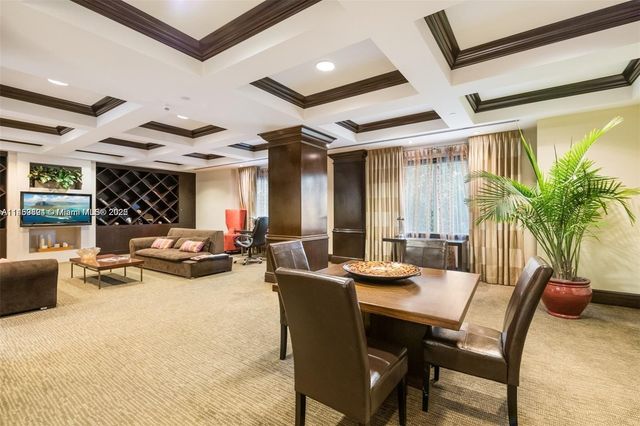 200 Sunny Isles Blvd 2-PH2, Sunny Isles Beach, FL 33160