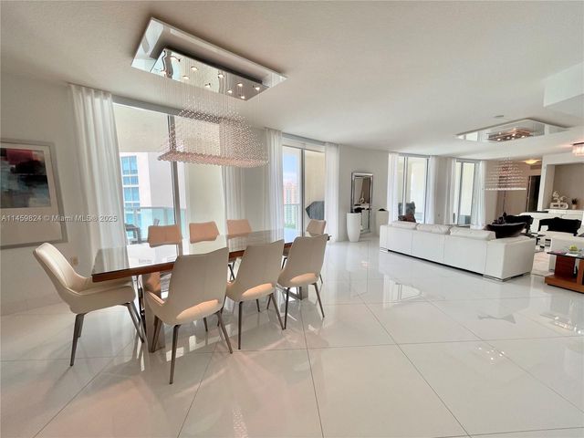 200 Sunny Isles Blvd 2-PH2, Sunny Isles Beach, FL 33160
