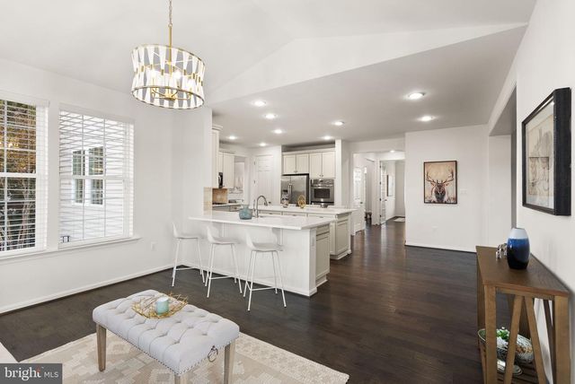 42222 CAMERON PARISH DR, Ashburn, VA 20148