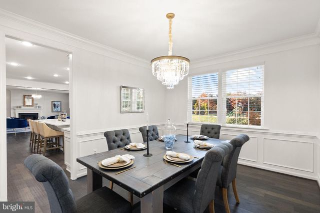 42222 CAMERON PARISH DR, Ashburn, VA 20148