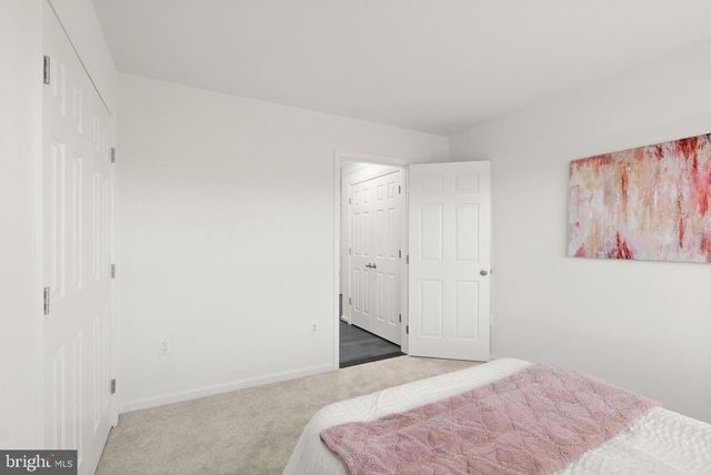 42222 CAMERON PARISH DR, Ashburn, VA 20148