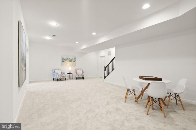 42222 CAMERON PARISH DR, Ashburn, VA 20148