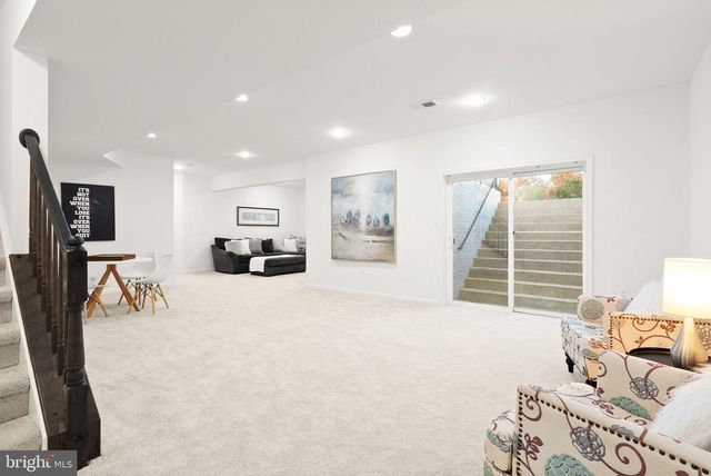 42222 CAMERON PARISH DR, Ashburn, VA 20148