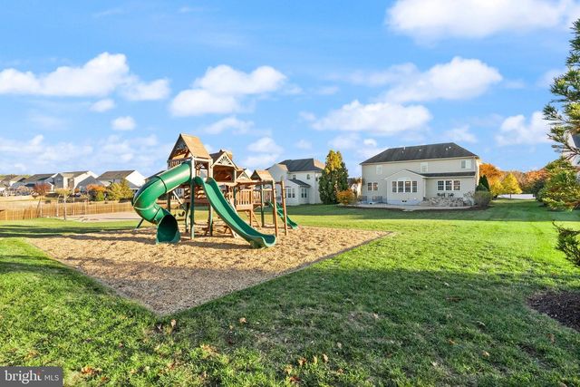 42222 CAMERON PARISH DR, Ashburn, VA 20148