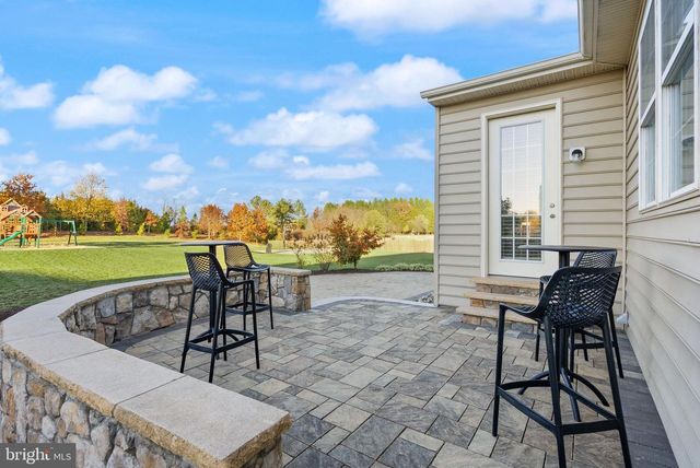 42222 CAMERON PARISH DR, Ashburn, VA 20148