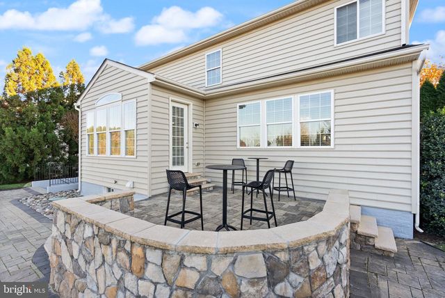 42222 CAMERON PARISH DR, Ashburn, VA 20148