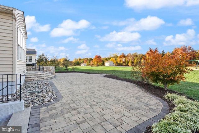 42222 CAMERON PARISH DR, Ashburn, VA 20148