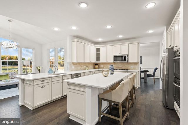 42222 CAMERON PARISH DR, Ashburn, VA 20148