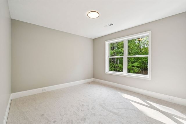 9 Trues Pkwy, Sandown, NH 03873