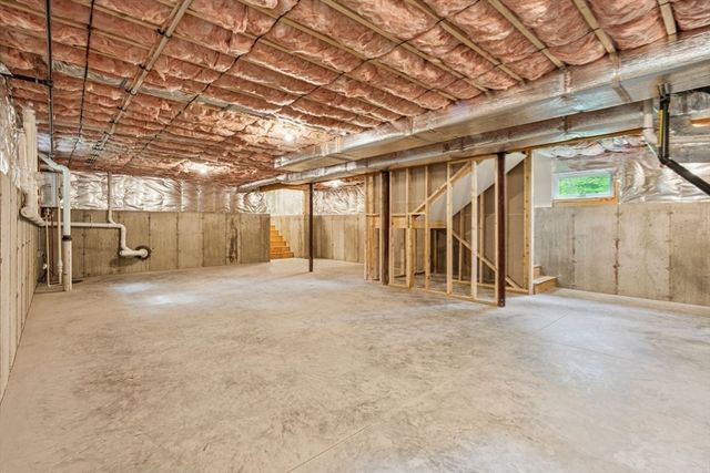 9 Trues Pkwy, Sandown, NH 03873