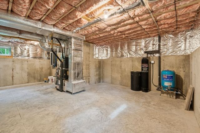 9 Trues Pkwy, Sandown, NH 03873