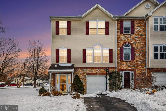 16881 ROOSEVELT LN, Shrewsbury, PA 17361