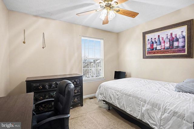 16881 ROOSEVELT LN, Shrewsbury, PA 17361