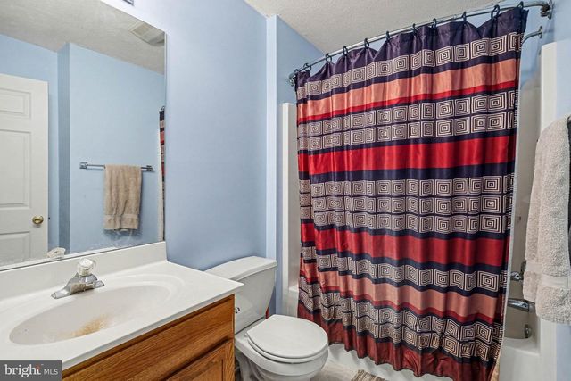 16881 ROOSEVELT LN, Shrewsbury, PA 17361