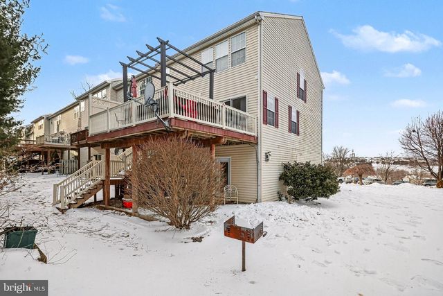 16881 ROOSEVELT LN, Shrewsbury, PA 17361