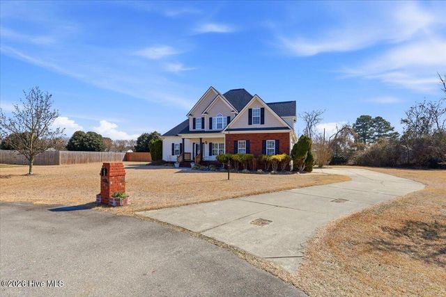 106 Glasgow Lane, La Grange, NC 28551