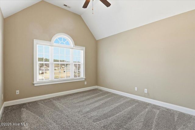 106 Glasgow Lane, La Grange, NC 28551