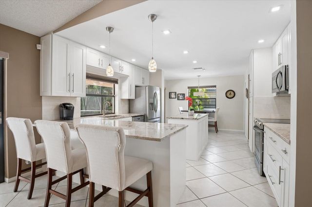 10884 NW 17TH Manor, Coral Springs, FL 33071