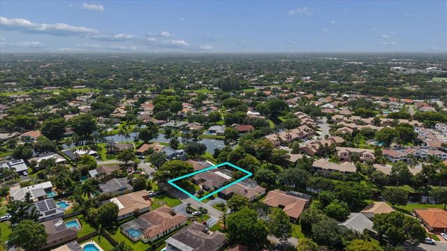 10884 NW 17TH Manor, Coral Springs, FL 33071