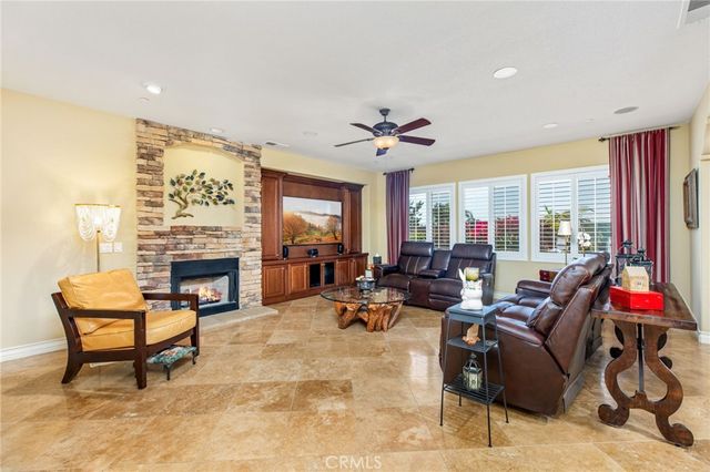 218 Clayton Parkinson Court, Fallbrook, CA 92028