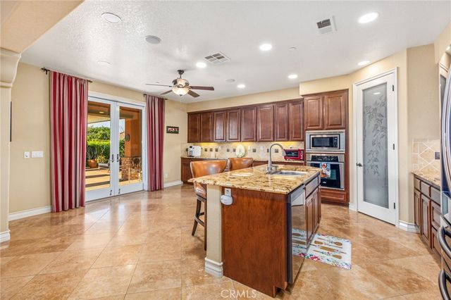 218 Clayton Parkinson Court, Fallbrook, CA 92028