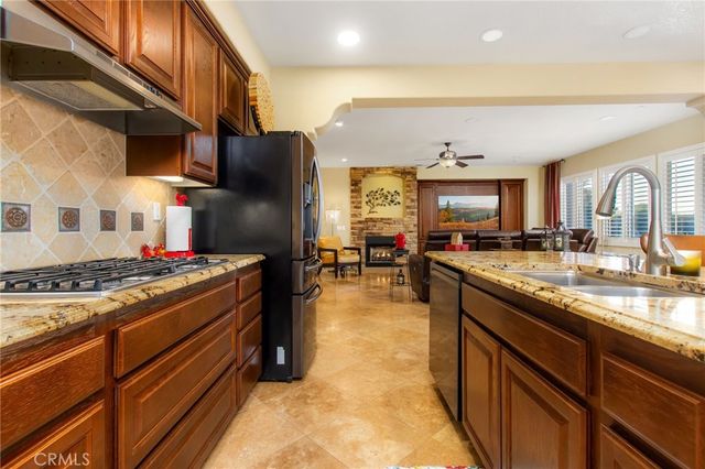 218 Clayton Parkinson Court, Fallbrook, CA 92028