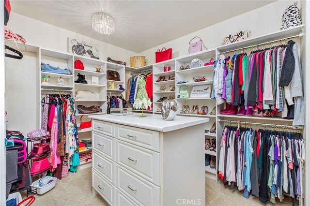 218 Clayton Parkinson Court, Fallbrook, CA 92028