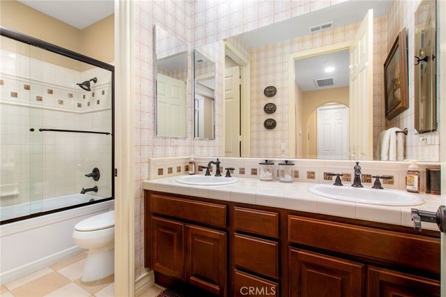 218 Clayton Parkinson Court, Fallbrook, CA 92028